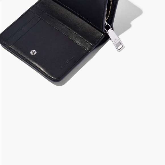 Authentic MARC JACOBS THE SPLATTER MINI COMPACT WALLET - Picture 11 of 12